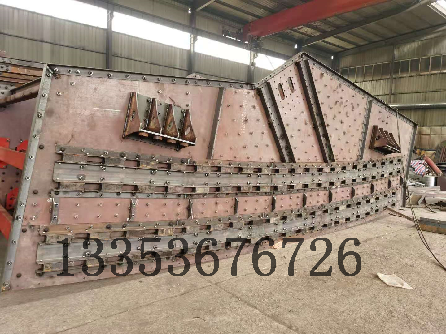 大型原煤深度篩分雙層弛張篩與其它類(lèi)型篩機(jī)相比有哪些優(yōu)勢(shì)?