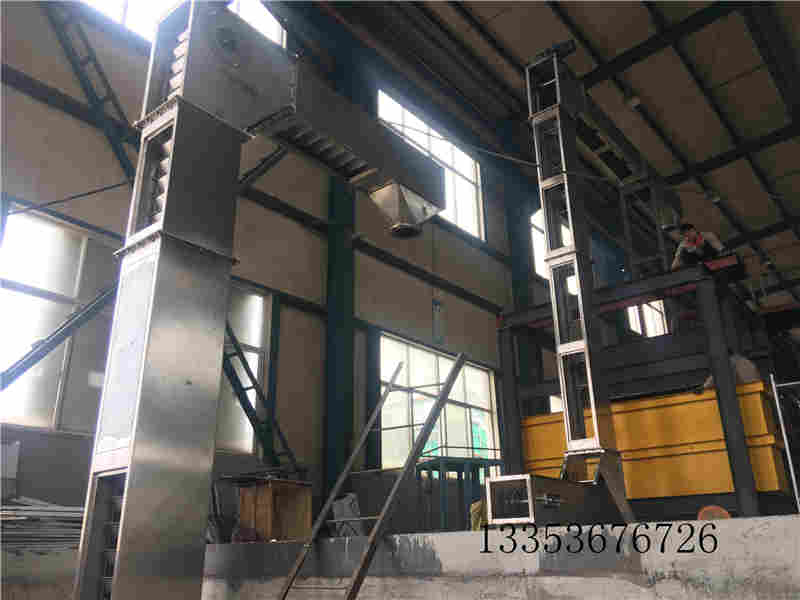 z型翻斗提升機(jī)相比其他提升機(jī)的優(yōu)勢(shì)在哪里?安裝 z型翻斗提升機(jī)相比其他提升機(jī)的優(yōu)勢(shì)在哪里?安裝